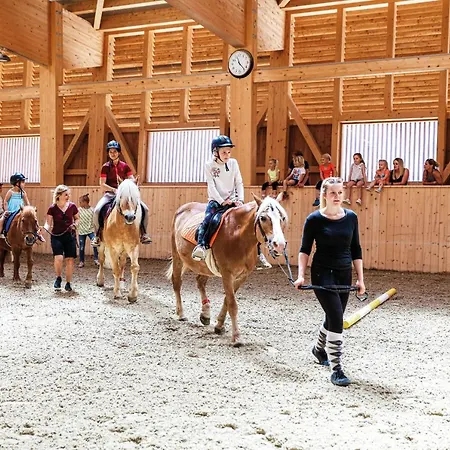 Familienresort Buchau 호텔 마우라흐