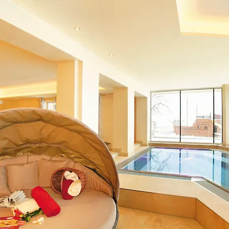 Familienresort Buchau 4*