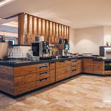 호텔 Familienresort Buchau 마우라흐