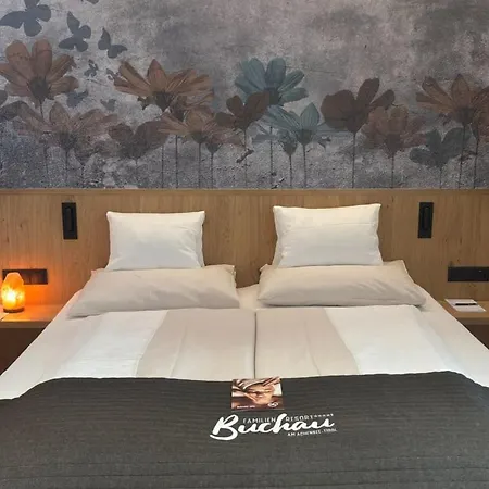 מלון Familienresort Buchau מאוראך
