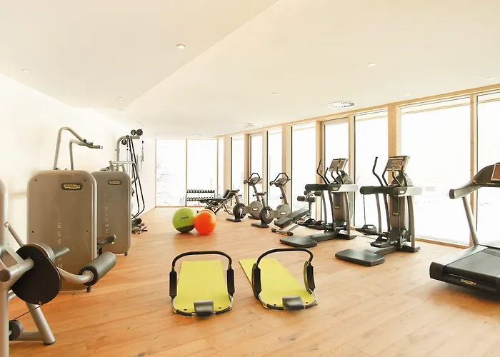 Hotel Familienresort Buchau 4*