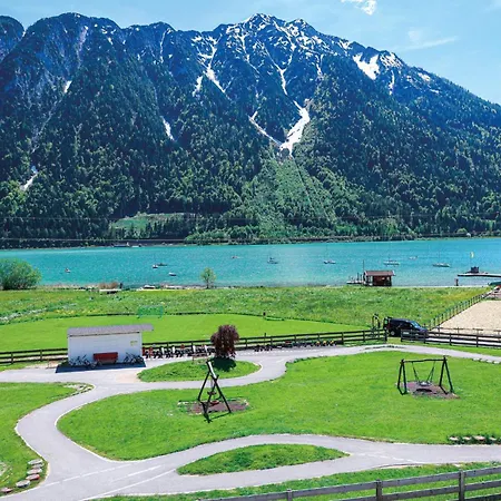 酒店 Familienresort Buchau 4*