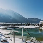 Familienresort Buchau 4*