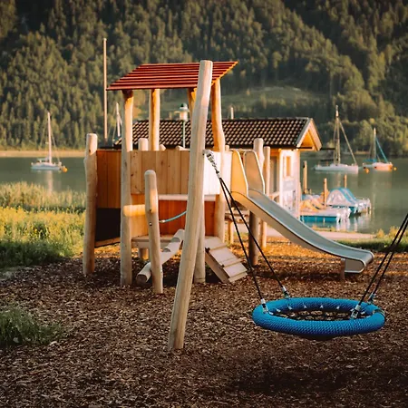 Familienresort Buchau 4* Maurach (Achensee)